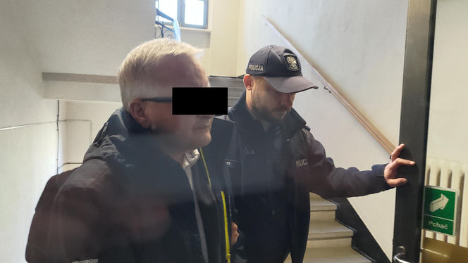 Ksiądz Ryszard G. w sądzie w Sosnowcu