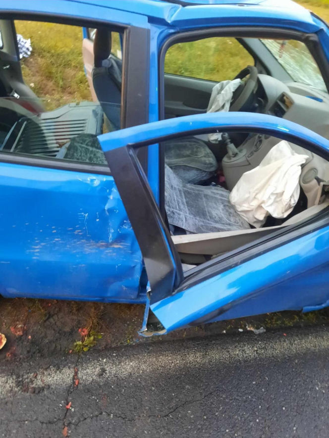 Zabił 69-letnią kobietę, a jej córkę w ciąży ciężko ranił. W sądzie był wyluzowany i uśmiechnięty