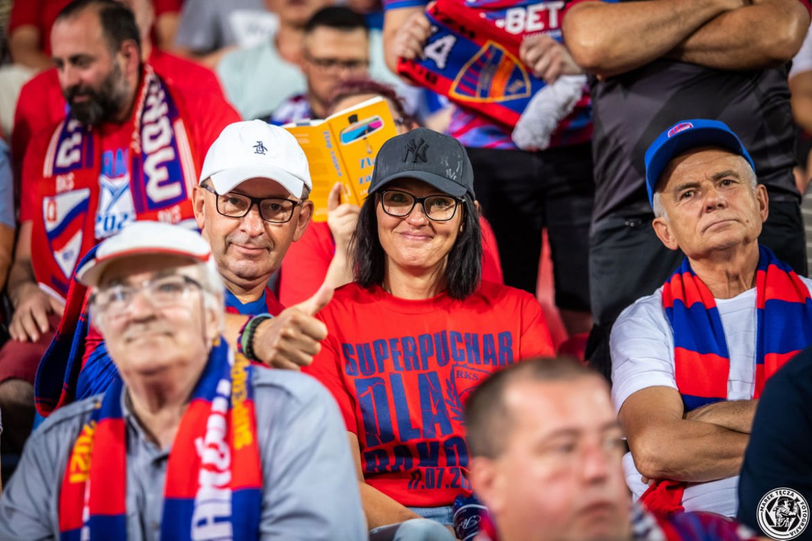 Raków Częstochowa - Legia Warszawa w meczu o Puchar Polski. Ponad 5 tys. widzów na trybunach!