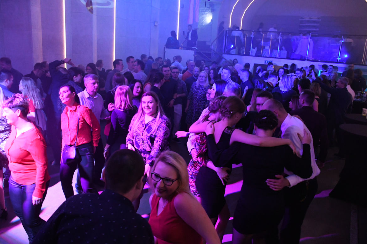 Karnawałowa impreza... pod ziemią. Niezwykły bal w kopalni Guido