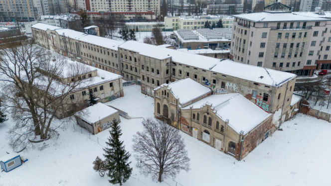 Ruiny fabryki przy Okopowej 78 w Warszawie