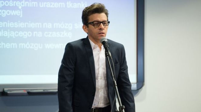 Na dobre i na złe odc. 631. Artur Bart (Piotr Głowacki)