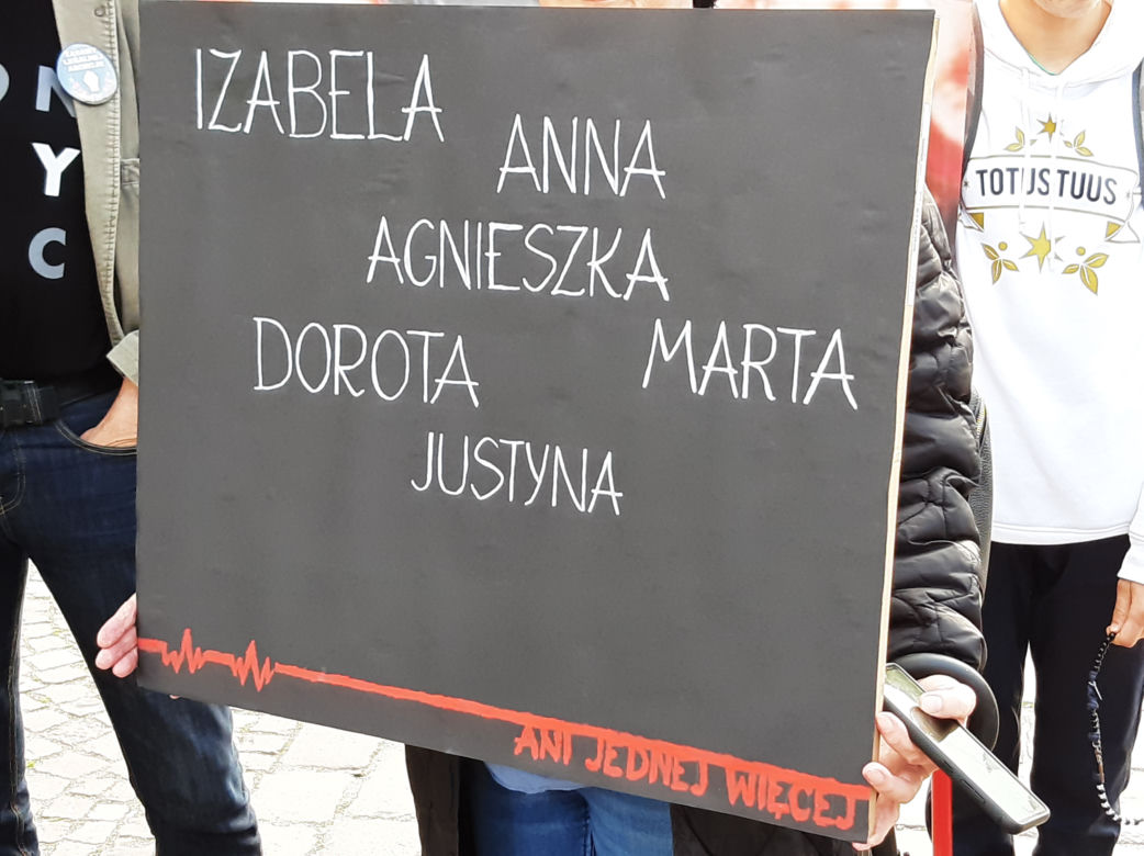 "Ani Jednej Więcej. Przestańcie nas zabijać". Kobiety w Rzeszowie wyszły na ulicę!