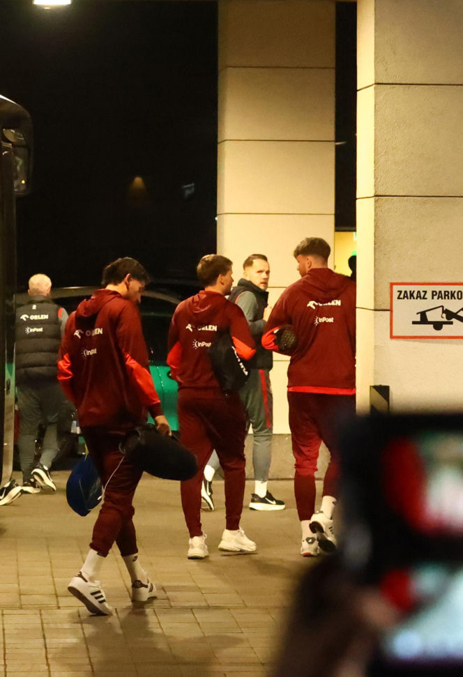 Reprezentacja Polski: nocny powrót do hotelu po meczu