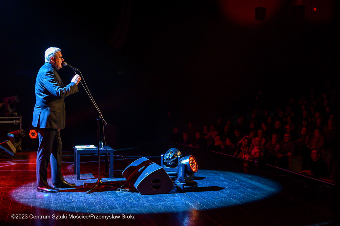 Koncert Artura Andrusa w Centrum Sztuki Mościce