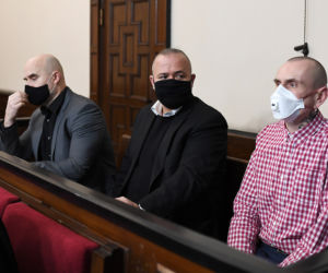 Proces oskarżonych o oblanie pomnika