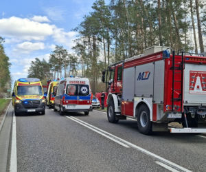 Tragedia na DK 42 Starachowice - Rudnik.  W wypadku zginął motocyklista