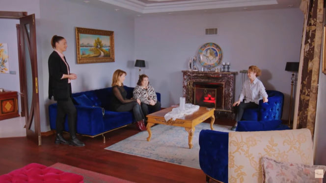 Miłość i nadzieja, odc. 355. Feraye, Naciye, Yildiz, Hulya