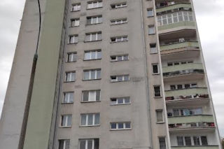 Os. Piastów: Omal nie wysadził w powietrze całego wieżowca. Zobacz, co trzymał w mieszkaniu i piwnicy!