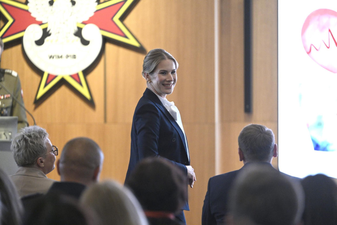 Marta Nawrocka nazwała pielęgniarki aniołami