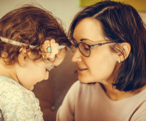 Kiedy bujna wyobraźnia dziecka może sygnalizować lęki?