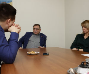 Wojna o płot i śmietnik. Konflikt mieszkańców na osiedlu w Pruszkowie