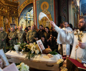 Pogrzeb Liubavy i Viry Yakovlevy. Siostry zginęły tragicznie w wyniku rosyjskiego ataku rakietowego na budynek mieszkalny