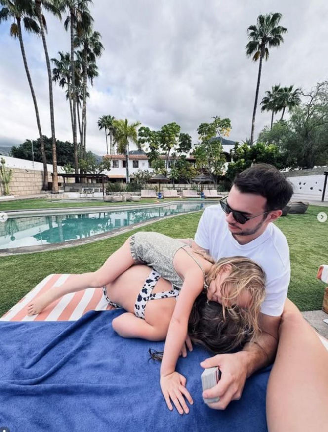 Olga Frycz z rodziną na wakacjach