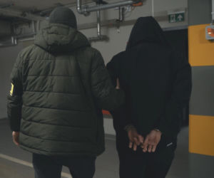 Pożar przy areszcie śledczym w Warszawie. Zatrzymano 11 osób