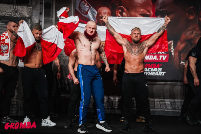 Ring girls Gromda 24