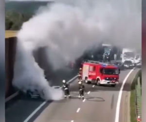 Pożar samochodu na autostradzie A4
