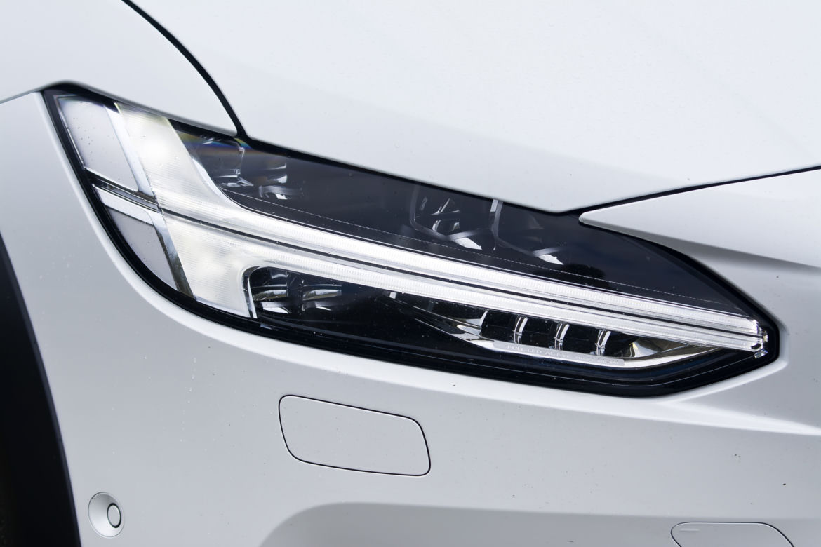 Volvo V90 Cross Country T6