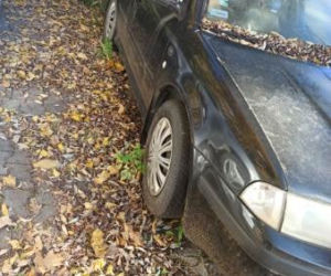 Wraki pojazdów znikają z krakowskich ulic. Strażnicy mają pełne ręce roboty 