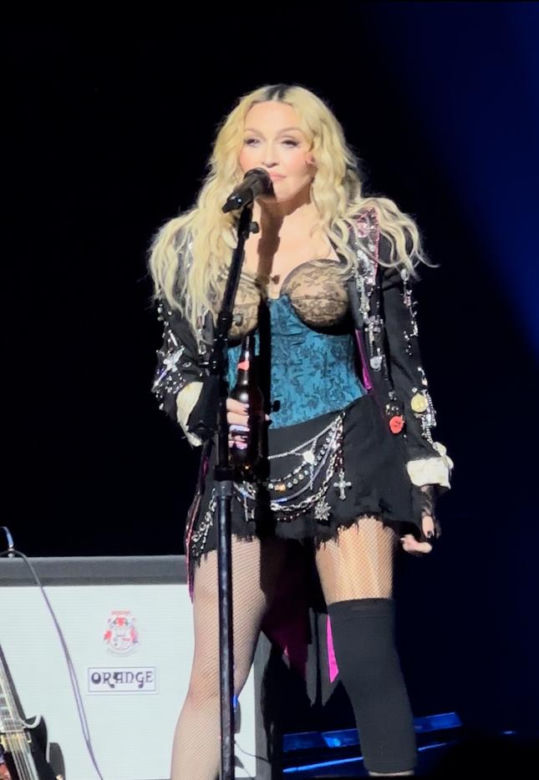 Madonna na żywo robi wrażenie 