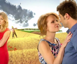 Czołówka M jak miłość Marek (Kacper Kuszewski), Anna (tamara Arciuch), Ewa (Dominika Kluźniak)