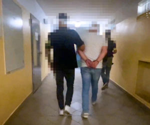 Żywność dla uchodźców trafiała do sklepów. CBA zatrzymała kolejną osobę