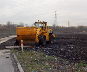 Drony nad składowiskiem odpadów w Katowicach