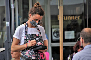 Restauracja w Katowicach będzie otwarta mimo obostrzeń. Nie można? Można, a nawet trzeba