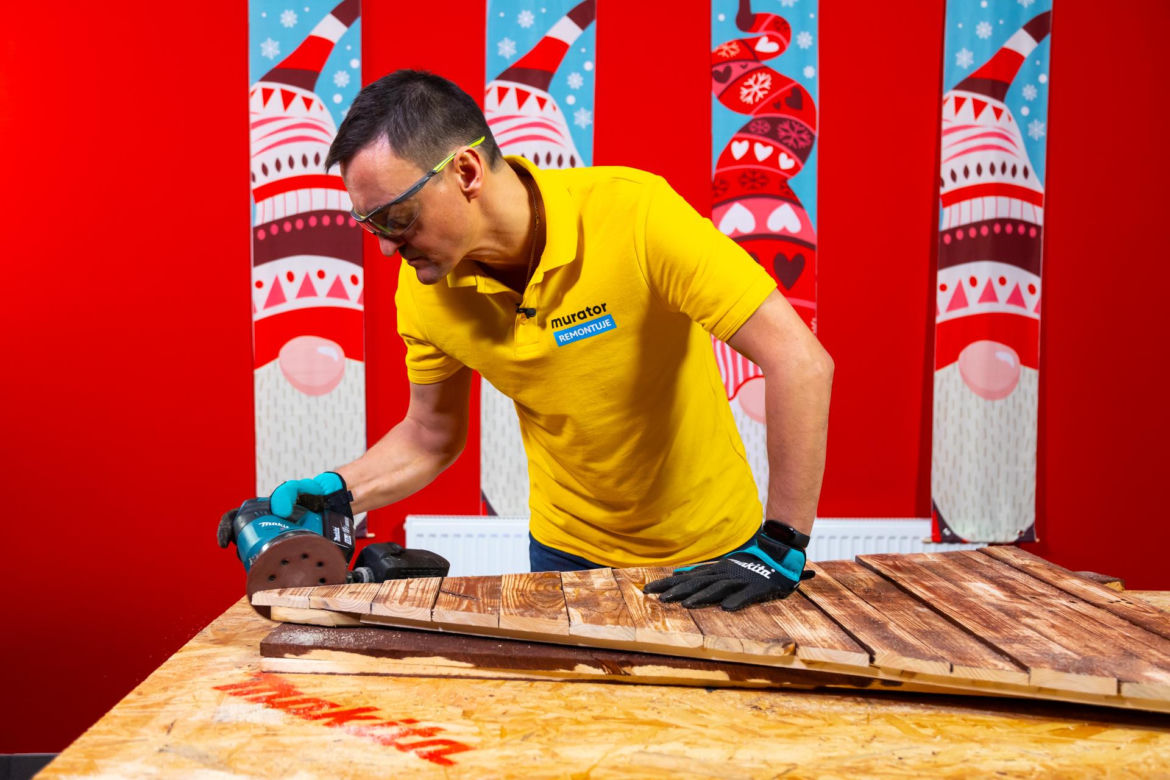 DIY. Zrób to sam: choinka z palet