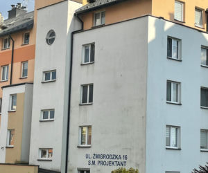 Pożar bloku na os. Projektant. Ewakuowano mieszkańców [ZDJĘCIA]