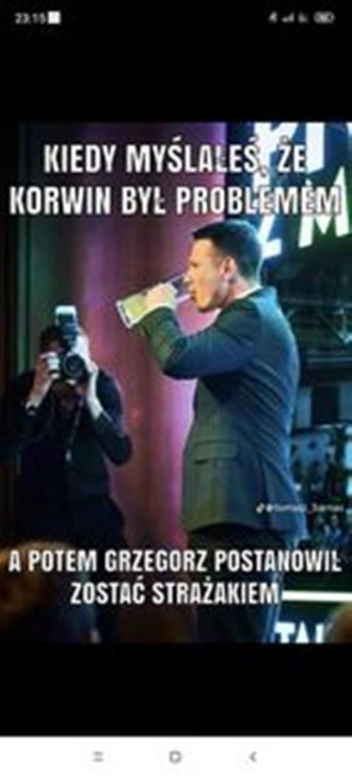 Grzegorz Braun z gaśnicą w Sejmie