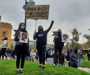 Strajk Kobiet we Wrocławiu. Protest przeciw zakazowi aborcji