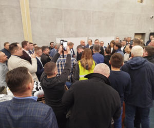 Protest rolników na spotkaniu z ministrem rolnictwa na Uniwersytecie w Siedlcach