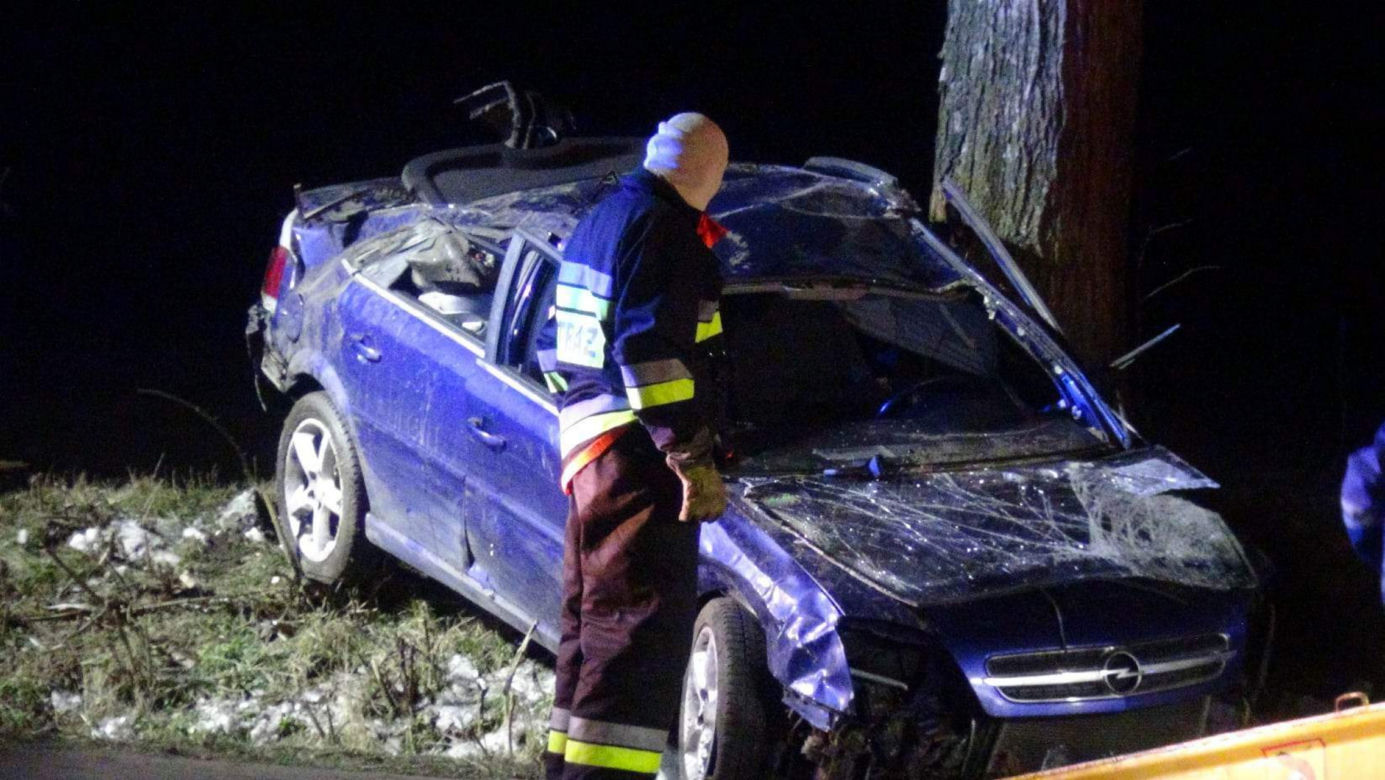Koszmarny wypadek pod Pułtuskiem. Jedna osoba nie żyje
