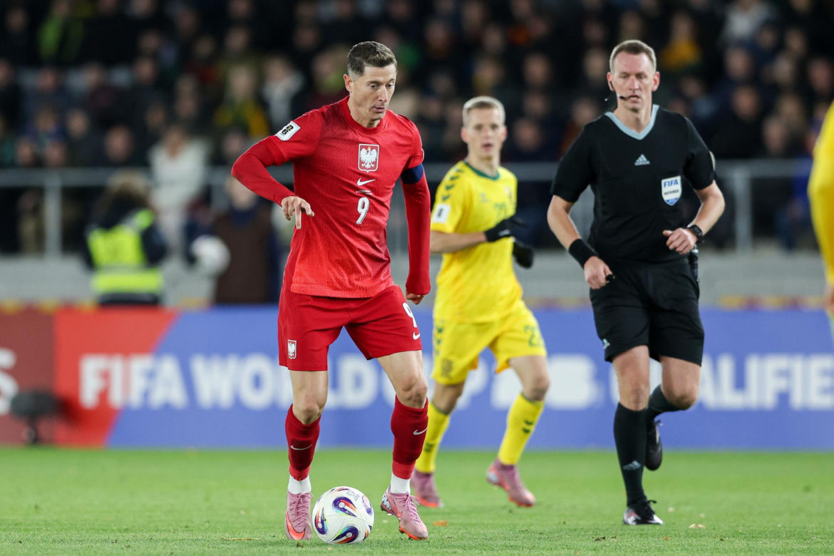 Lewandowski kontuzjowany w meczu z Litwą. Nie zagra z Realem Madryt