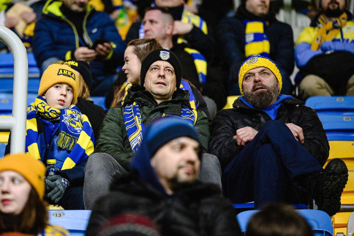 Arka Gdynia - Lechia Gdańsk: Zdjęcia kibiców z derbów Trójmiasta w ramach 23. kolejki PKO BP Ekstraklasy