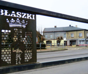 To najpiękniejsze miasteczko w woj. łódzkim. Zachwyca zabytkowymi mieszczańskimi domami