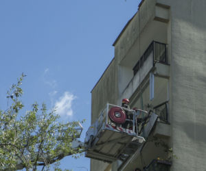 urwany balkon Targówek