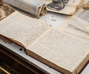 Tajne dokumenty ujawnione po 81 latach. Rafał Trzaskowski mówi o sensacyjnym odkryciu