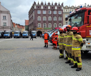 Pogrzeb policjanta z Raciborza. Tłumy przed kościołem. Ostatnie pożegnanie Michała Kędzierskiego