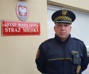 Straż Miejska w Lesznie testuje kamery na mundurach