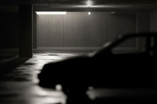 Ciało 65-latka znalezione w garażu. Czy rodzinna tragedia wydarzyła się naprawdę?