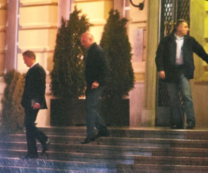 SZOK! Tusk  pracował  w  sobotę!