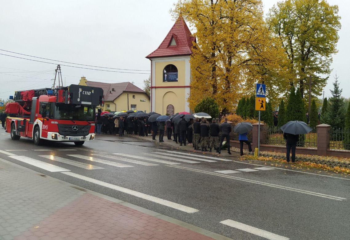 Pogrzeb asp. Bartłomieja Pieroga, jednego z dwóch strażaków, którzy zginęli w pożarze w Nisku