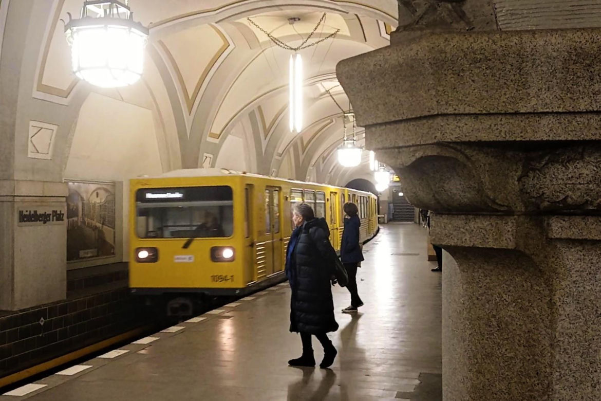 Stacja U-Bahn Heidelberger Platz w Berlinie