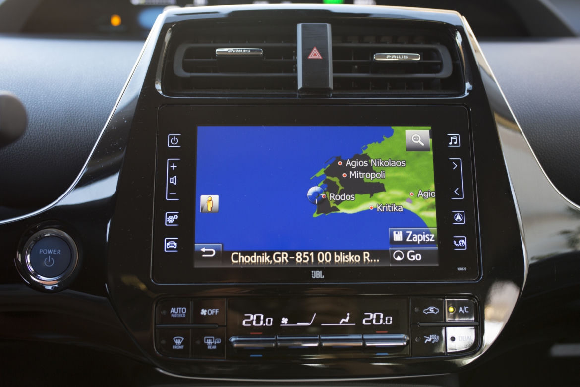 Toyota Prius Plug-in Hybrid na Rodos