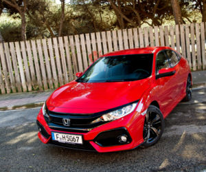 Honda Civic X 1.0 T i-VTEC 129 KM