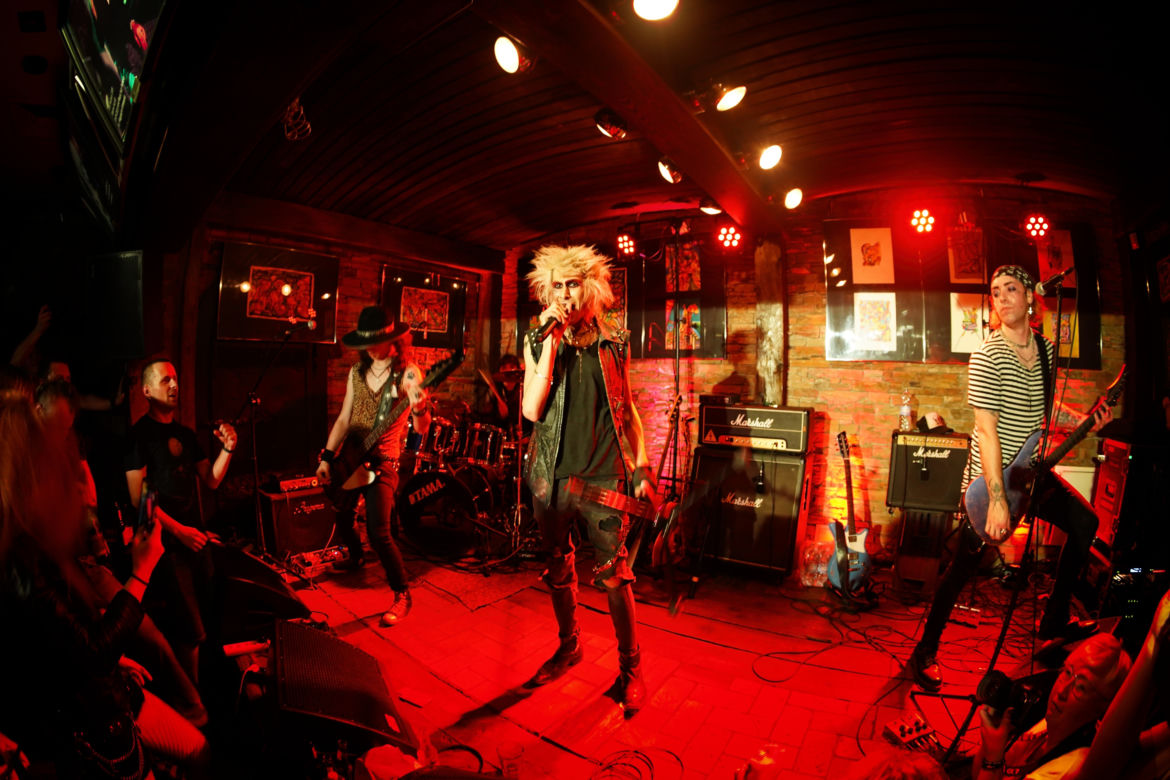 Energetyczny koncert Wildstreet w toruńskim Hard Rock Pubie Pamela