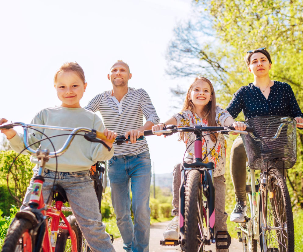 Jak znaleźć wspólne hobby dla całej rodziny? Sprawdzone sposoby na pogodzenie domatora i małego sportowca