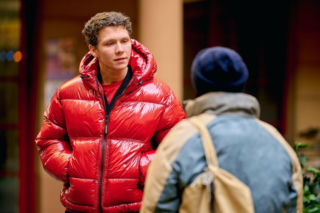 Na Wspólnej, odcinek 4170: Julka martwi się o Kosmę, a o jego zniknięcie obwinia Leona